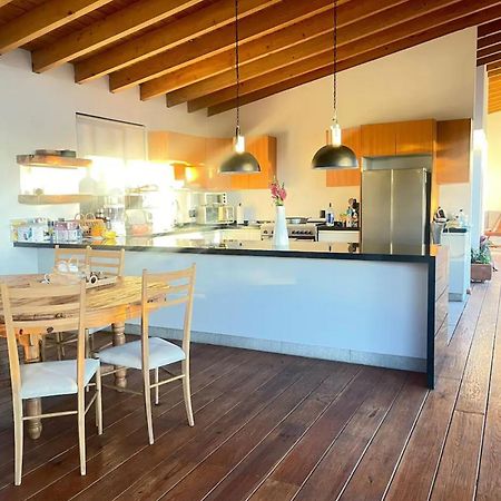 Majestic Residence With Views Of The Lake And Woods! فالي دي برافو المظهر الخارجي الصورة
