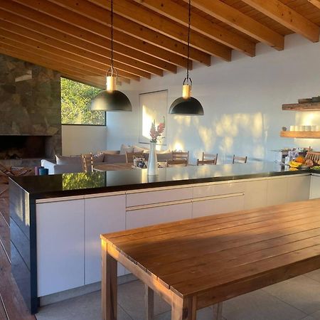 Majestic Residence With Views Of The Lake And Woods! فالي دي برافو المظهر الخارجي الصورة