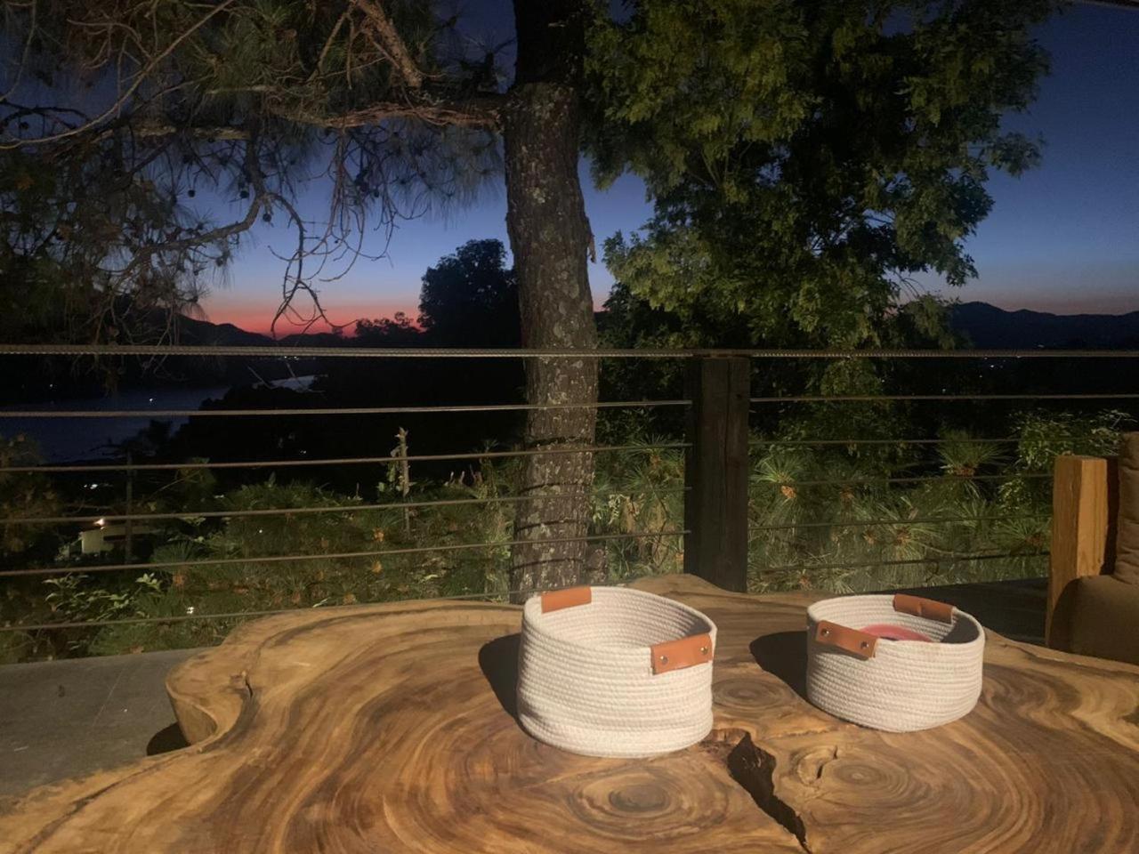 Majestic Residence With Views Of The Lake And Woods! فالي دي برافو المظهر الخارجي الصورة