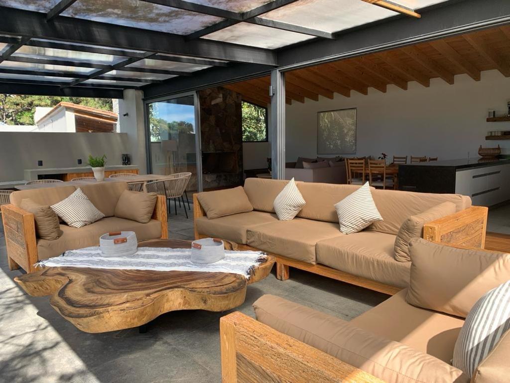 Majestic Residence With Views Of The Lake And Woods! فالي دي برافو المظهر الخارجي الصورة