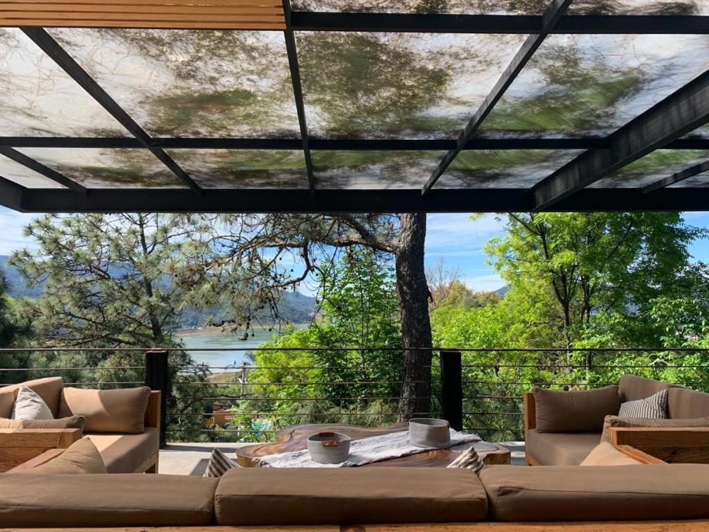Majestic Residence With Views Of The Lake And Woods! فالي دي برافو المظهر الخارجي الصورة