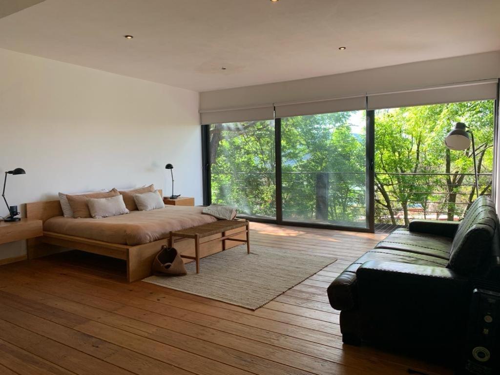 Majestic Residence With Views Of The Lake And Woods! فالي دي برافو المظهر الخارجي الصورة