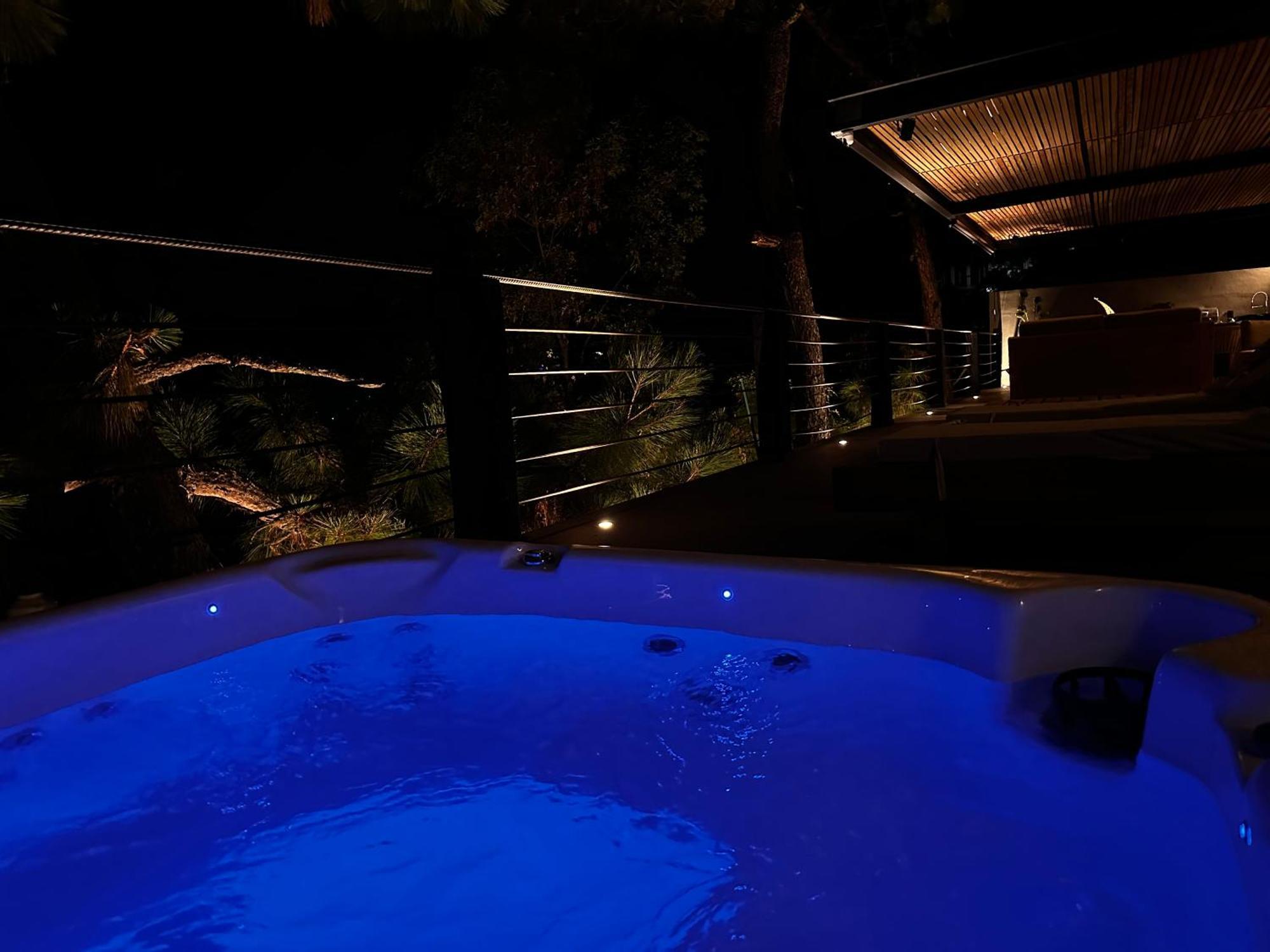 Majestic Residence With Views Of The Lake And Woods! فالي دي برافو المظهر الخارجي الصورة